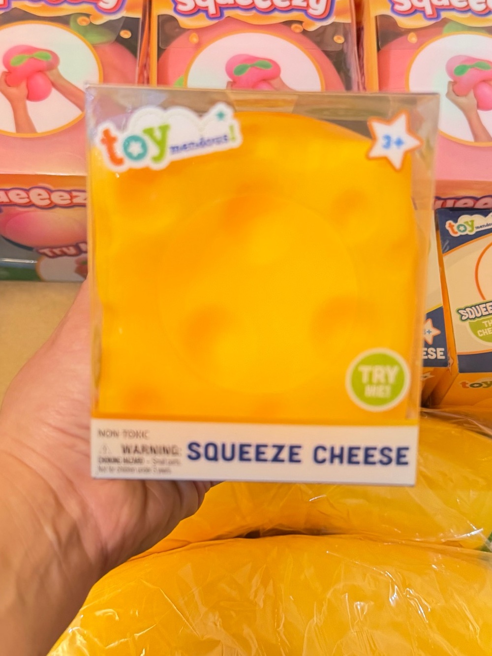 ToyMendous Squeezy Cheese (1PC)